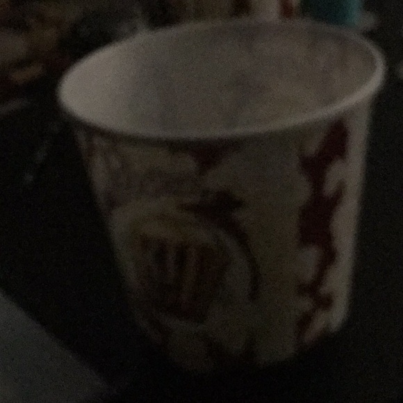 Meet your Posher, Michelle - Picture 1 of 1